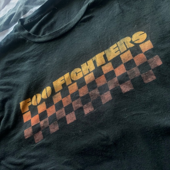 Foo fighters band shirt - Picture 2 of 2